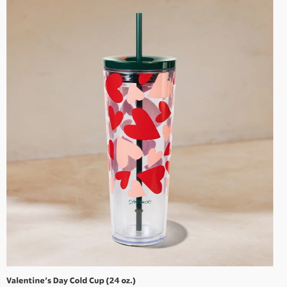 Starbucks 2026 NWT Valentines Day Cold Cup 24 ounces NWT